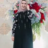 Iis Dahlia Pakai Hijab