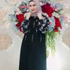 Iis Dahlia Pakai Hijab