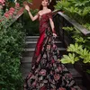 Cinta Laura, festival Cannes, kebaya, penampilan