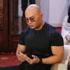 deddy corbuzier jumatan, deddy corbuzier mualaf, deddy corbuzier gus miftah