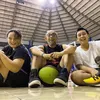 eben burgerkill dan keluarga