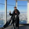 Potret Fuji dan Fadly Faisal di  Lotte Tower Observation Deck 