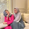 Fuji Pakai Hijab