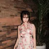 Fuji pakai dress pamer punggung