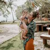 Xarena anak Sibad Krisjiana Main di pantai