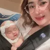 Dewi Perssik Momong Cucu