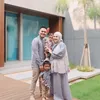 Keluarga Kesha Ratuliu Harmonis