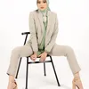 Hemas Nura Istri Danang Model