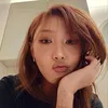 Hwasa MAMAMOO Makin Eksotis dengan Tan Skinnya