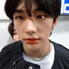Idol K-Pop Pakai Tindik Bibir
