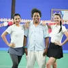 Indah Permatasari dan Susan Sameh Ikut Lomba Badminton Rayakan HUT RI