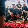 Jeje Govinda Hantarkan Jenazah Ibunda