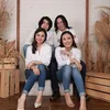 Ariel Tatum dan ibu sambungnya