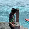 Indah Permatasari tampil sederhana