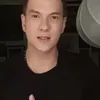 Potret Kocak Bertrand Antolin ajari netizen cara jadi model