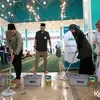 Teuku Wisnu Shireen Sungkar Bersih Masjid