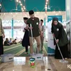 Teuku Wisnu Shireen Sungkar Bersih Masjid