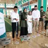 Teuku Wisnu Shireen Sungkar Bersih Masjid