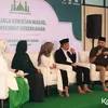 Teuku Wisnu Shireen Sungkar Bersih Masjid