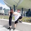 Liburan Dhena Devanka dan Tiga Anaknya