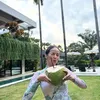 Potret liburan Enzy Storia bareng sahabat 