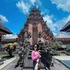Putri DA Isnari Liburan Bali
