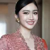 Makeup Febby Rastanty tunangan