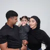 Gaya Hijab Margin Istri Ali Syakieb