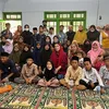 Maudy Koesnaedi dan Anak-anak Asuh Sang Bunda