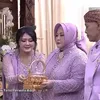 Adik Via Vallen di Momen Siraman