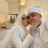 Potret mesra adik Alvin Faiz setelah menikah.