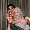 Alvin Faiz dan Henny Makin Mesra