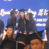 Mikha Anak Nafa Urbach Wisuda Lulus SD
