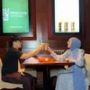 Mulan Jameela Nongkrong Bareng Daffi