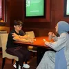 Mulan Jameela Nongkrong Bareng Daffi