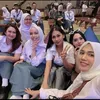 Nafa Urbach Pakai Seragam SMA