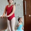 Potret Gemas Nala Kania momong sang adik.