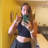 Potret Nia Ramadhani Pakai Croptop