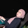 Okie Agustina yang Dipuji Makin Cantik