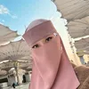 Hijab BCL Saat Umrah