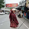 Potret OOTD Citra Kirana liburan di Thailand