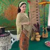 Putri Isnari