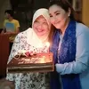 Pesta Ultah Mieke Wijaya