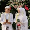 Kakak Arumi Bachsin Menikah