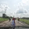 jokowi ke lampung, berita jokowi ke lampung, jokowi lewat jalan rusak