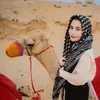 Potret Prilly Latuconsina di Gurun Pasir Dubai
