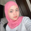 Putri Isnari