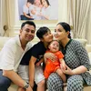 Raffi Ahmad bareng Rafathar dan Rayyanza
