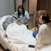 Potret Raffi Ahmad dan Nagita Slavina temani Amy Qanita di rumah sakit