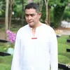Artis di Pemakaman Ayah Mona Ratuliu